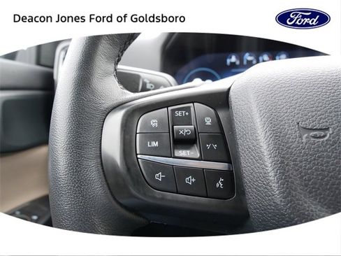 Used 2024 Ford Ranger Lariat w/ Trailer Tow Package image 23