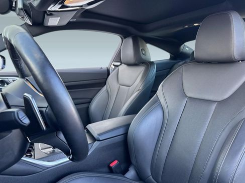 Used 2023 BMW M440i Coupe w/ Premium Package image 5