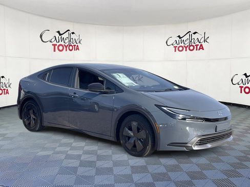 New 2026 Toyota Prius Plug-In Hybrid image 3