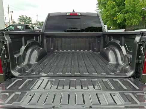 Used 2023 RAM 1500 Big Horn AWD/4WD image 16