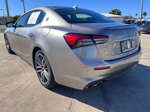 Used 2021 Maserati Ghibli S image 6