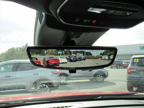 Used 2025 Buick Enclave Avenir w/ Super Cruise Package image 27