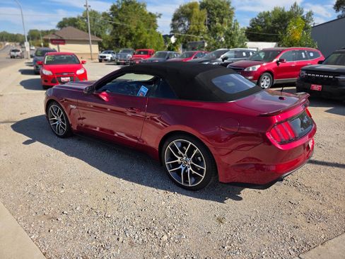 Used 2017 Ford Mustang GT Premium image 25