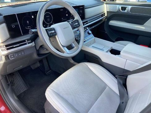 Used 2024 Hyundai Santa Fe Calligraphy image 6