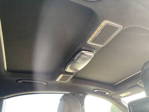 Used 2016 Mercedes-Benz S 550 4MATIC Sedan image 30