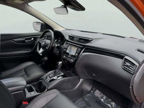 Used 2017 Nissan Rogue Sport SL w/ SL Premium Package AWD/4WD image 49