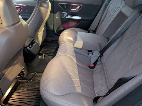 Used 2023 Mercedes-Benz EQE 500 500 Sedan image 28