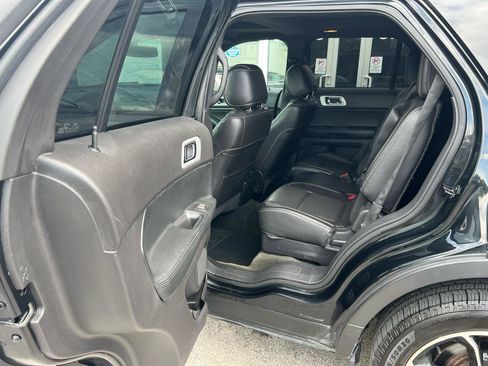 Used 2015 Ford Explorer Sport w/ Equipment Group 401A AWD/4WD image 14