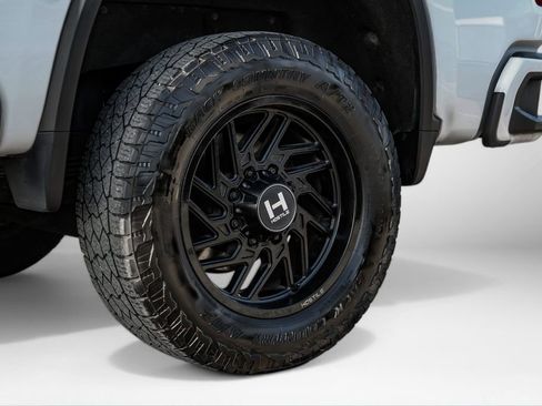 Used 2022 Chevrolet Silverado 3500 LTZ w/ Z71 Chrome Sport Edition AWD/4WD image 78