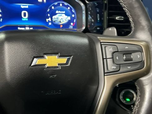 Used 2023 Chevrolet Silverado 1500 High Country w/ Z71 Off-Road Package AWD/4WD image 31