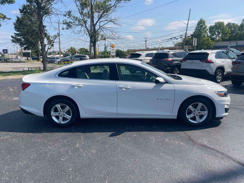 Used 2020 Chevrolet Malibu LS w/ Driver Confidence Package II FWD image 9