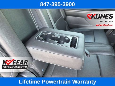 Used 2023 Chevrolet Suburban LT AWD/4WD image 34