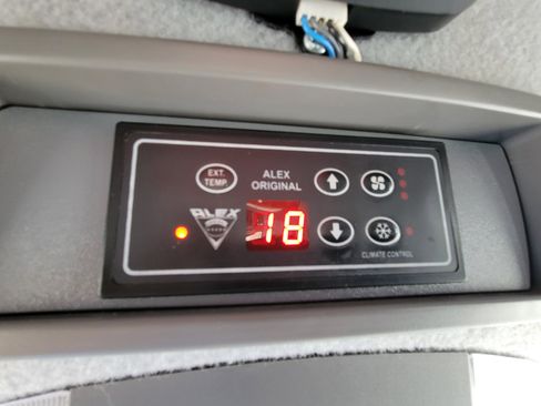 Used 2015 Mercedes-Benz Sprinter 3500 w/ Cargo Protection Package image 24