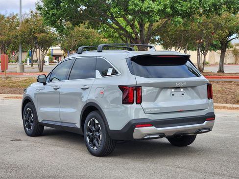New 2026 Kia Sorento S w/ S Panoramic Sunroof Package image 6