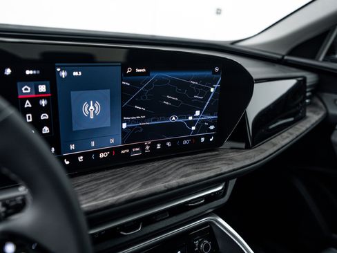 New 2025 Audi Q5 Premium Plus image 12