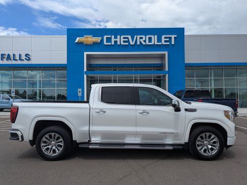 Certified 2022 GMC Sierra 1500 Denali w/ Driver Alert Package II AWD/4WD image 37