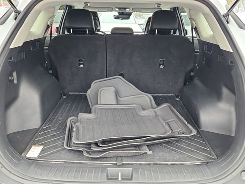 Used 2023 Kia Sportage EX image 17