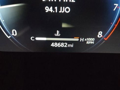 Used 2023 Toyota Highlander L image 6