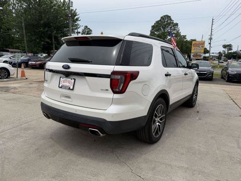 Used 2017 Ford Explorer Sport w/ Equipment Group 401A AWD/4WD image 5