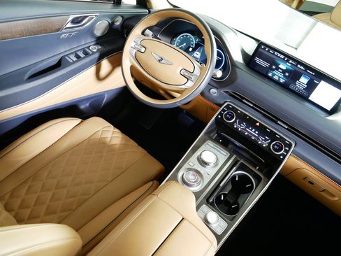 Used 2023 Genesis GV80 3.5T w/ Prestige Package AWD/4WD image 9
