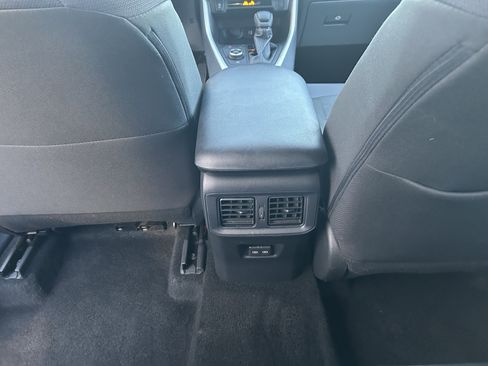 Certified 2025 Toyota RAV4 XLE image 21