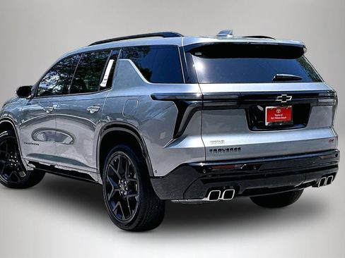 Used 2024 Chevrolet Traverse RS w/ LPO, Floor Liner Package FWD image 4