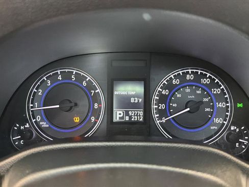 Used 2011 INFINITI G37 Journey w/ Premium Pkg image 29