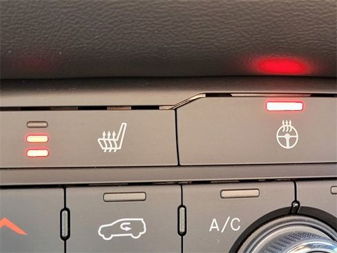 Certified 2025 Dodge Durango GT w/ Blacktop Package image 7