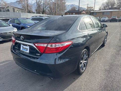 Used 2015 Toyota Camry XLE image 3