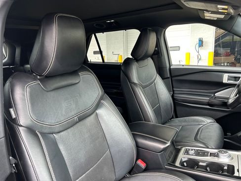 Used 2021 Ford Explorer ST w/ Equipment Group 401A image 15