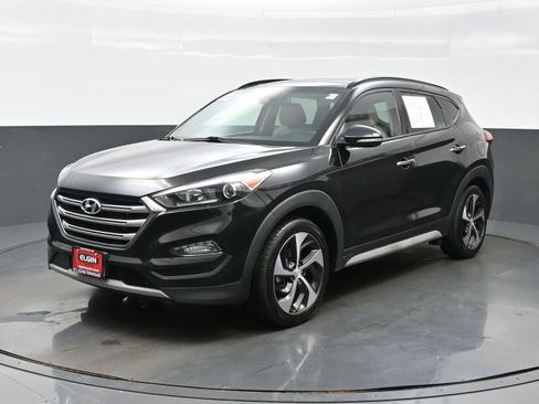 Used 2017 Hyundai Tucson Limited w/ Limited Ultimate Package 03 AWD/4WD image 2