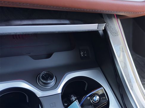 Used 2023 BMW X7 M60i w/ Executive Package image 16