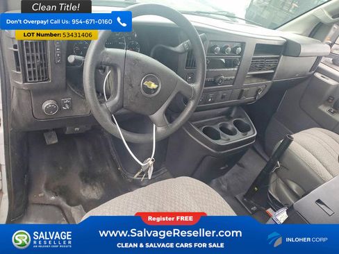 Used 2017 Chevrolet Express 2500 RWD image 11