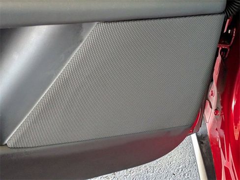 Used 2025 Tesla Model X image 10