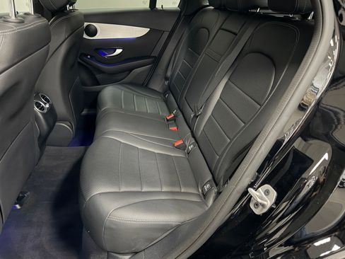 Certified 2022 Mercedes-Benz GLC 300 image 38