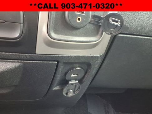 Used 2019 RAM 1500 Classic SLT RWD image 12