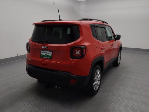 Used 2023 Jeep Renegade Latitude w/ Premium Group AWD/4WD image 7