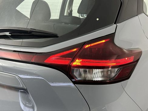 Certified 2023 Nissan Kicks SV image 29