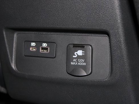 Used 2024 Nissan Frontier PRO-4X w/ Pro Convenience Package image 31