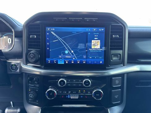 Used 2023 Ford F150 Lariat w/ Trailer Tow Package image 24