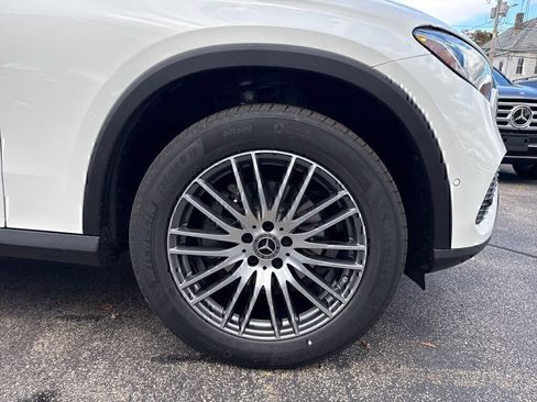 Certified 2026 Mercedes-Benz GLC 300 4MATIC image 11