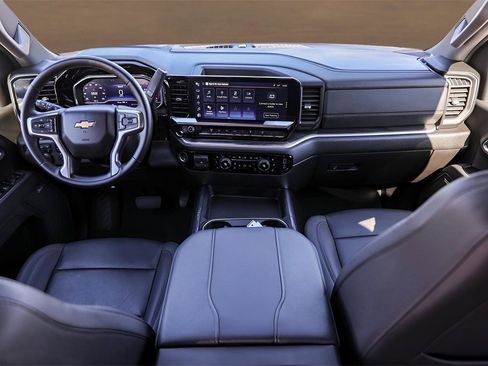 Used 2025 Chevrolet Silverado 2500 LTZ w/ LTZ Convenience Package image 24