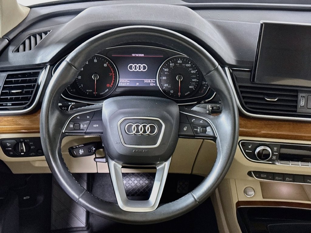 Used 2023 Audi Q5 2.0T Premium w/ Convenience Package AWD/4WD image 13