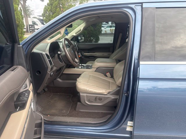 Used 2020 Ford Expedition XLT w/ Equipment Group 202A RWD image 9
