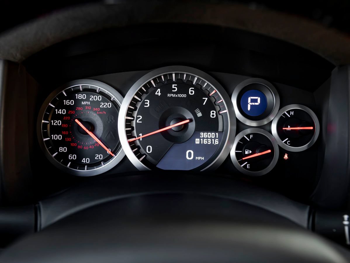 Used 2013 Nissan GT-R Premium AWD/4WD image 21
