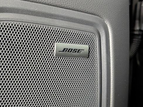 New 2026 Porsche Macan image 28