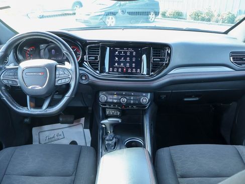 Used 2023 Dodge Durango GT image 6
