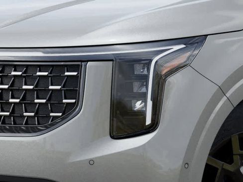 New 2026 Kia Carnival SX FWD image 10