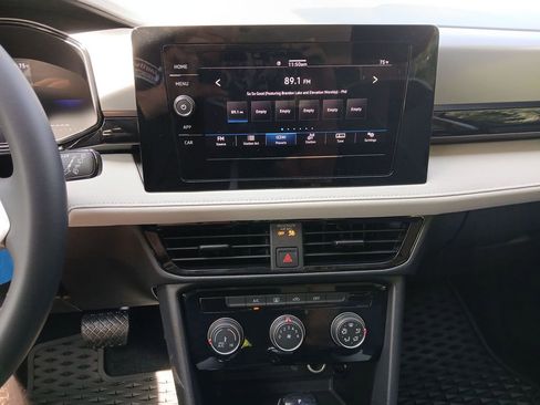 New 2025 Volkswagen Taos S image 18