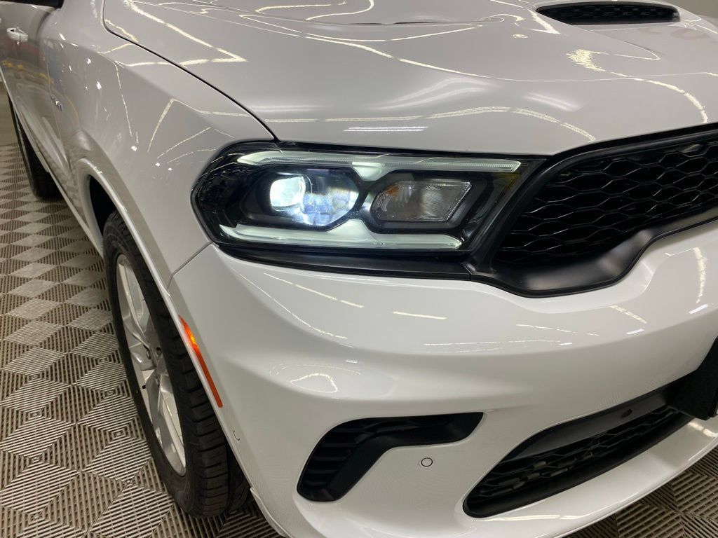 Used 2024 Dodge Durango R/T RWD image 3